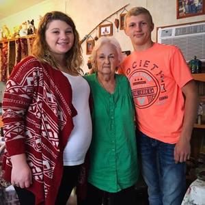 Meet your Posher, Tyler